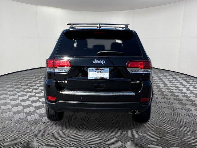 Photo of 2022 Diamond Black Crystal Pearlcoat Jeep Grand Cherokee