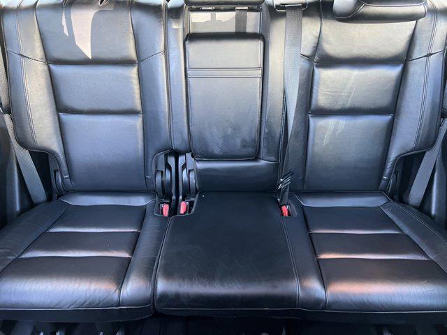 Photo of 2022 Diamond Black Crystal Pearlcoat Jeep Grand Cherokee