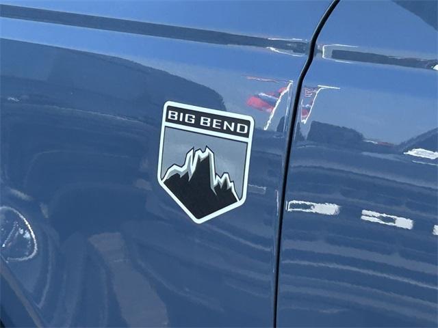 Photo of 2025 Azure Gray Metallic Ford Bronco