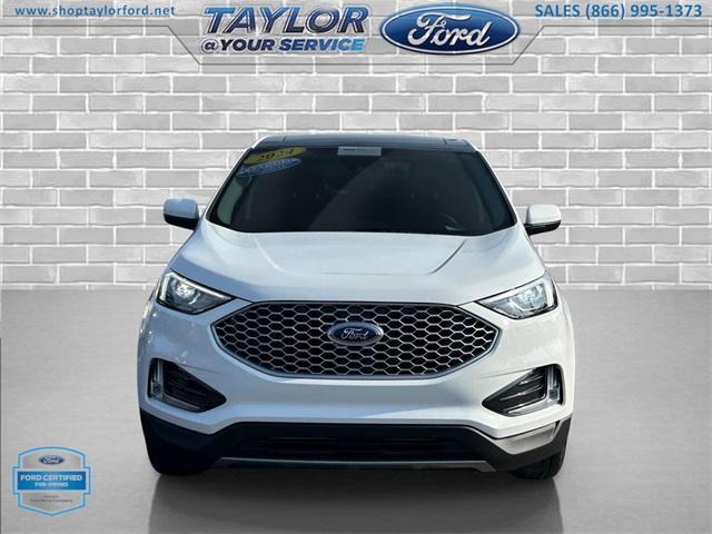 Photo of 2024 Oxford White Ford Edge