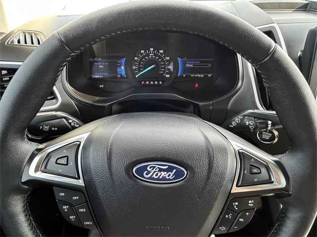 Photo of 2024 Oxford White Ford Edge