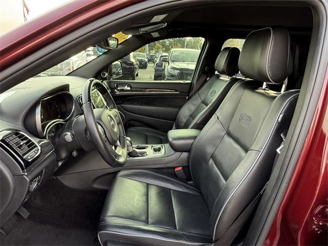Photo of 2019 Velvet Red Pearlcoat Jeep Grand Cherokee