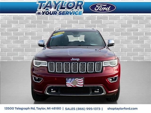 Photo of 2019 Velvet Red Pearlcoat Jeep Grand Cherokee