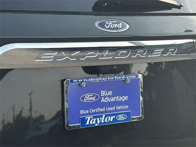 Photo of 2023 Forged Green Metallic Ford Explorer