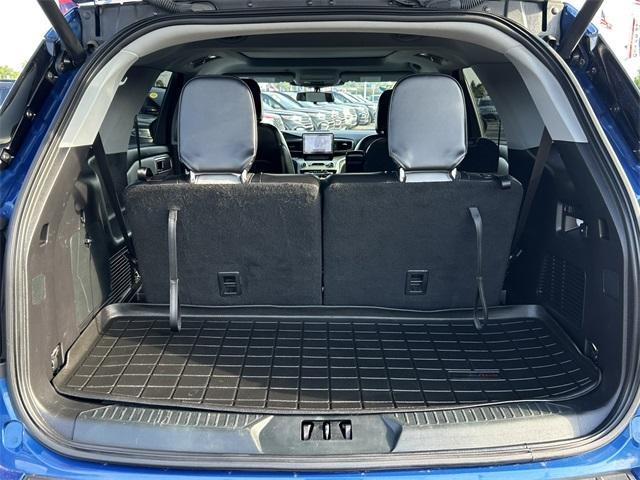 Photo of 2021 Atlas Blue Metallic Ford Explorer