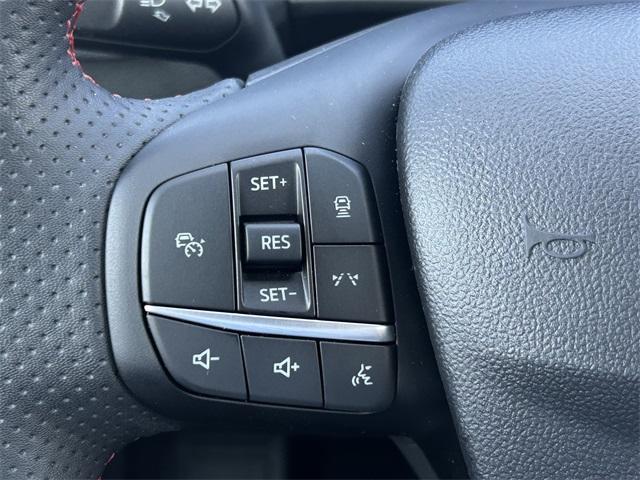 Photo of 2023 Vapor Blue Metallic Ford Escape