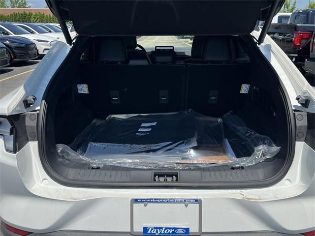Photo of 2025 Star White Ford Mustang Mach-E
