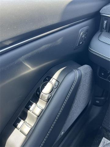 Photo of 2025 Star White Ford Mustang Mach-E