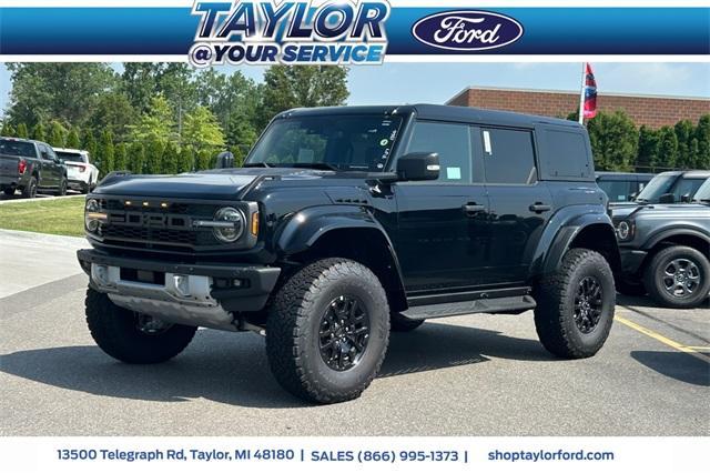 Photo of 2025 Shadow Black Ford Bronco