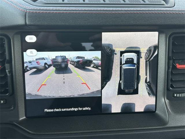 Photo of 2025 Shadow Black Ford Bronco