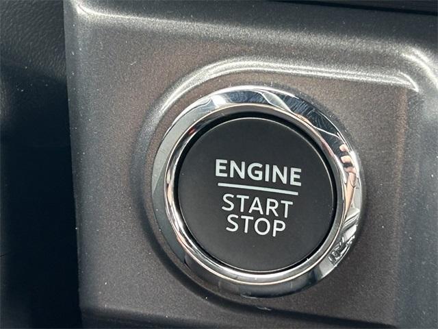 Photo of 2025 Space White Metallic Ford F-150
