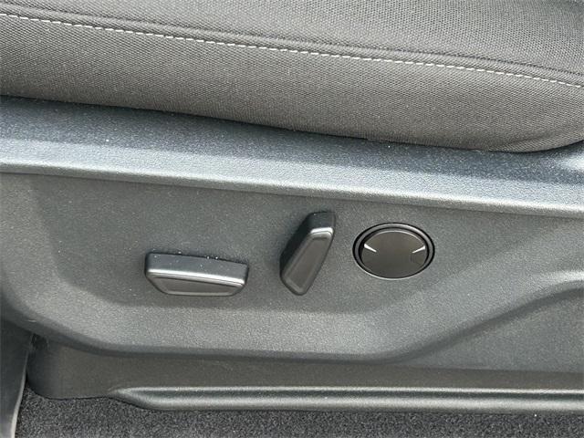 Photo of 2025 Space White Metallic Ford F-150