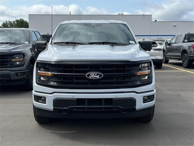 Photo of 2025 Space White Metallic Ford F-150
