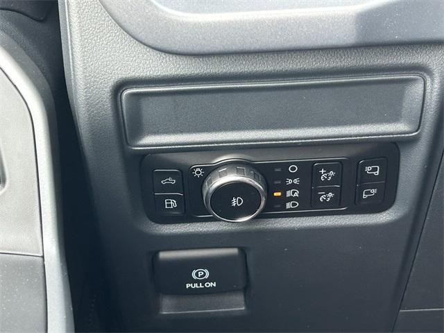 Photo of 2025 Space White Metallic Ford F-150