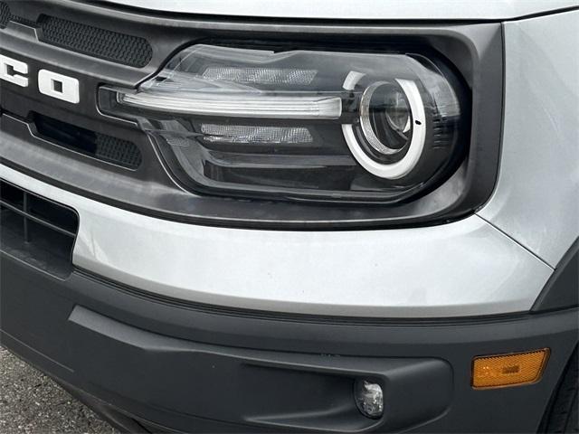 Photo of 2022 Iconic Silver Metallic Ford Bronco Sport