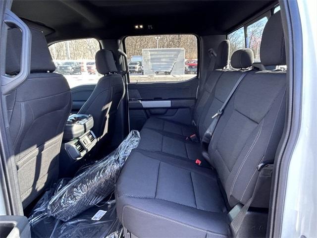 Photo of 2025 Oxford White Ford F-150
