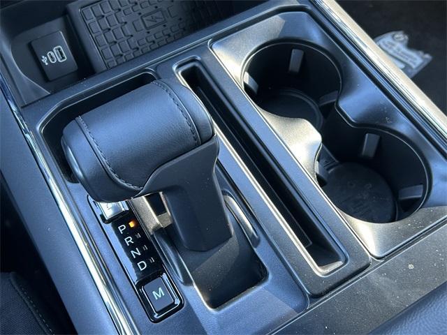Photo of 2025 Oxford White Ford F-150