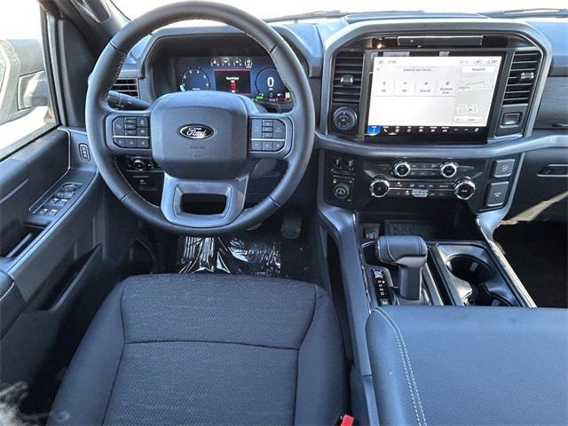 Photo of 2025 Oxford White Ford F-150
