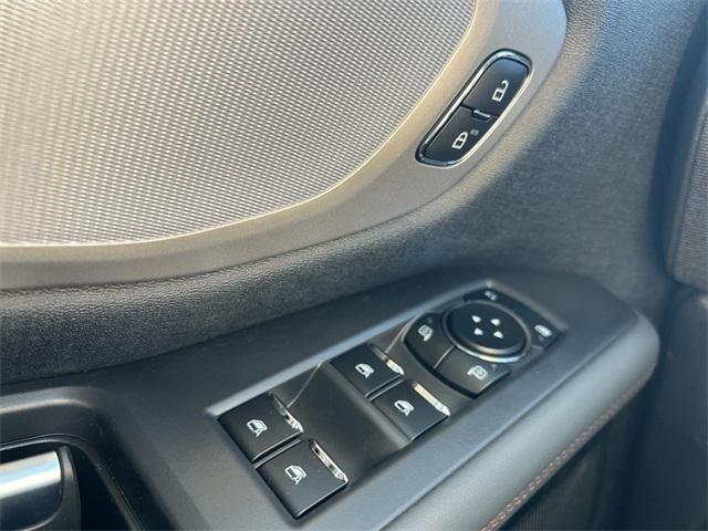 Photo of 2025 Agate Black Metallic Ford Expedition