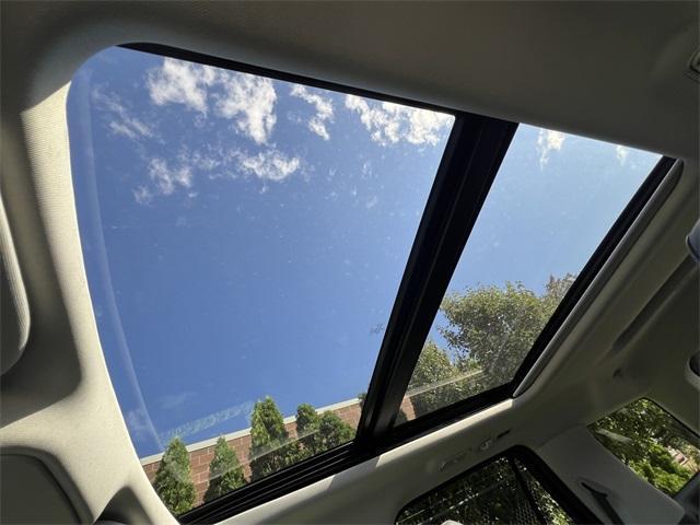 Photo of 2025 Agate Black Metallic Ford Expedition