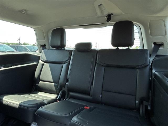 Photo of 2025 Agate Black Metallic Ford Expedition