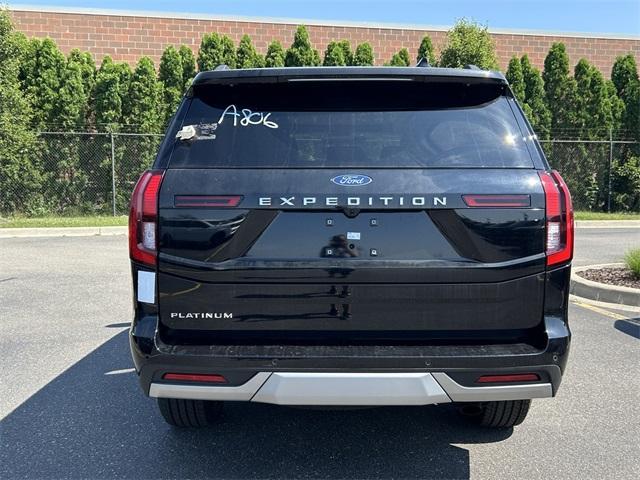 Photo of 2025 Agate Black Metallic Ford Expedition
