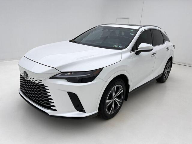 Photo of 2023 Eminent White Pearl Lexus RX 350
