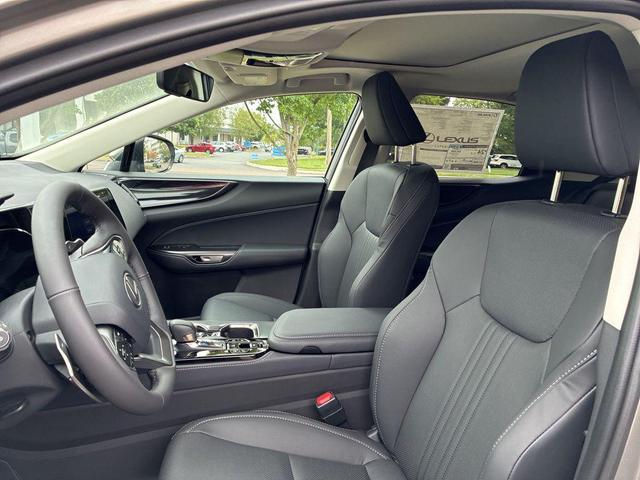 Photo of 2026 Silver Lexus NX 350