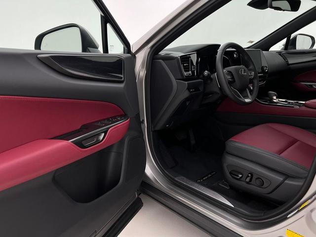 Photo of 2022 Atomic Silver Lexus NX 350