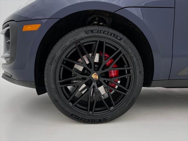Photo of 2023 U Porsche Macan