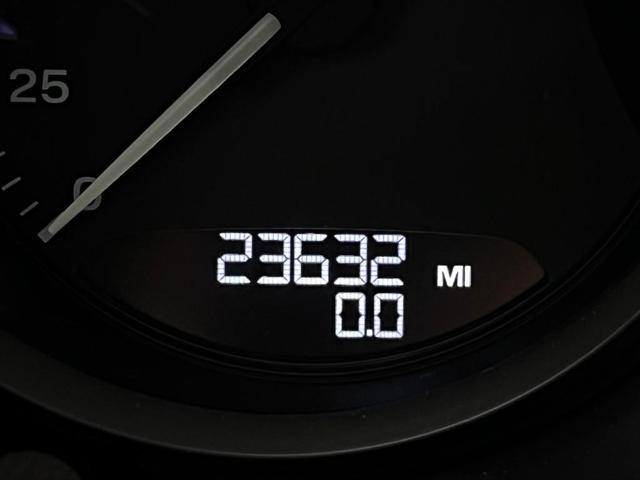 Photo of 2023 U Porsche Macan