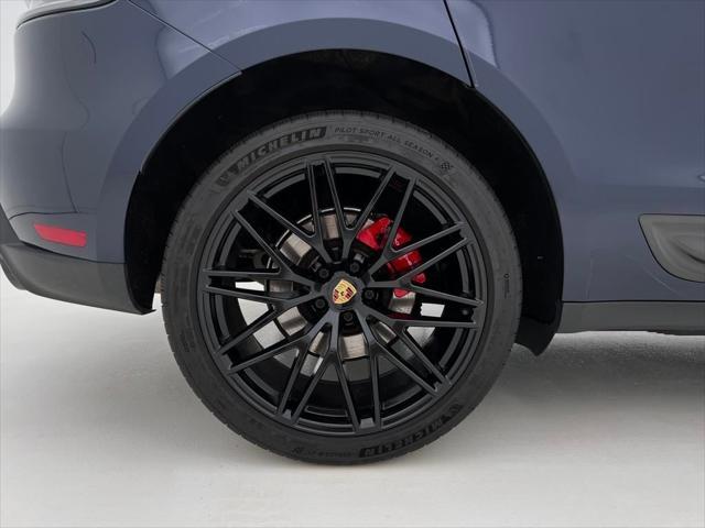 Photo of 2023 U Porsche Macan
