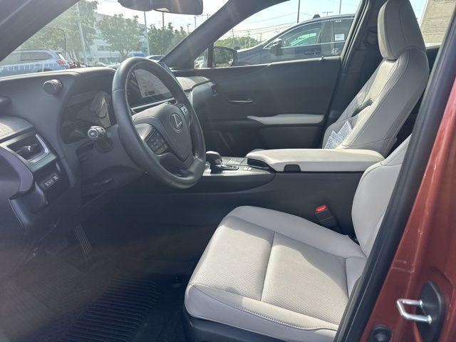 Photo of 2025 Copper Crest Lexus UX 300h