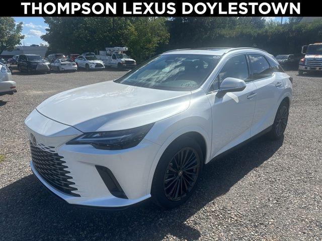 Photo of 2024 Eminent White Pearl Lexus RX 350