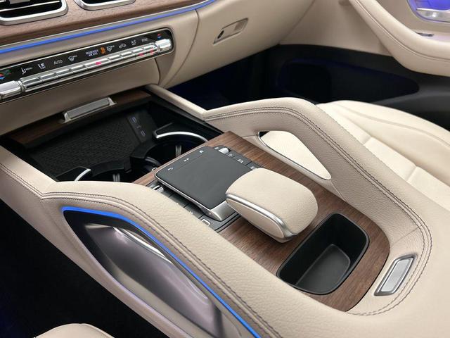 Photo of 2026 842 Mercedes-Benz GLE 350
