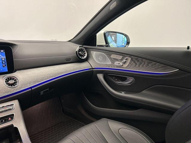 Photo of 2022 Polar White Mercedes-Benz CLS 450