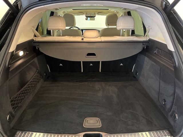 Photo of 2024 Black Mercedes-Benz GLE 350
