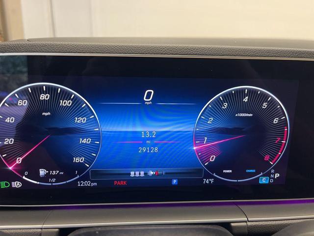 Photo of 2024 Black Mercedes-Benz GLE 350