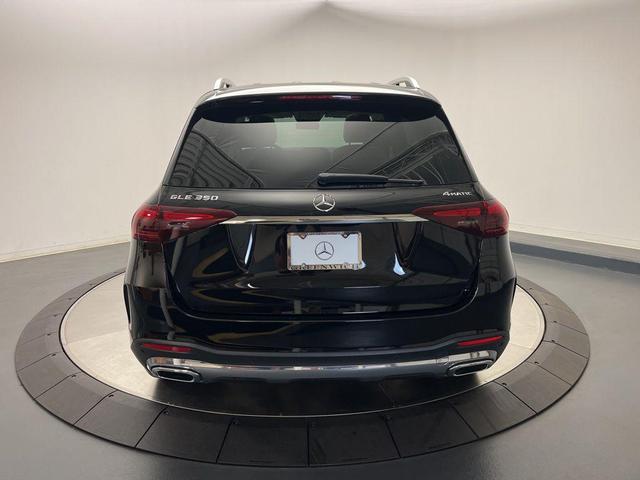 Photo of 2024 Black Mercedes-Benz GLE 350