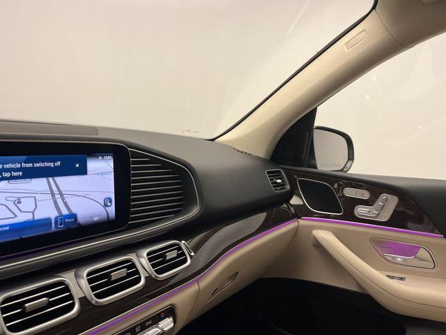 Photo of 2024 Black Mercedes-Benz GLE 350