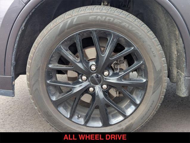 Photo of 2016 Granite Crystal Metallic Clearcoat Dodge Durango