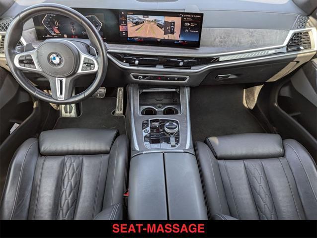 Photo of 2023 Black Sapphire Metallic BMW X7