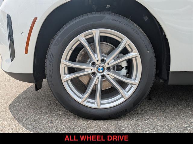 Photo of 2025 Alpine White BMW X3