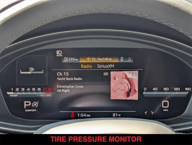Photo of 2023 Mythos Black Metallic Audi Q5