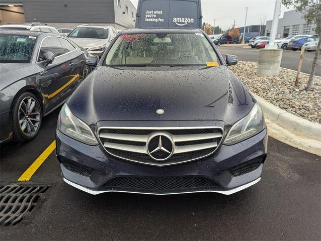 Photo of 2014 Lunar Blue Metallic Mercedes-Benz E-Class