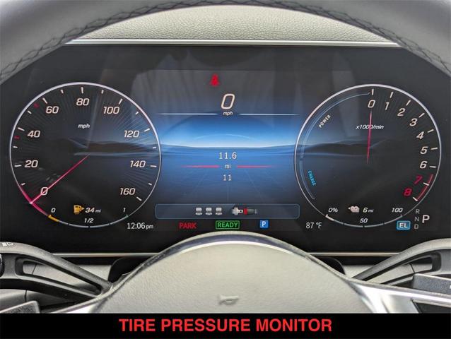 Photo of 2025 Polar White Mercedes-Benz GLC 350e