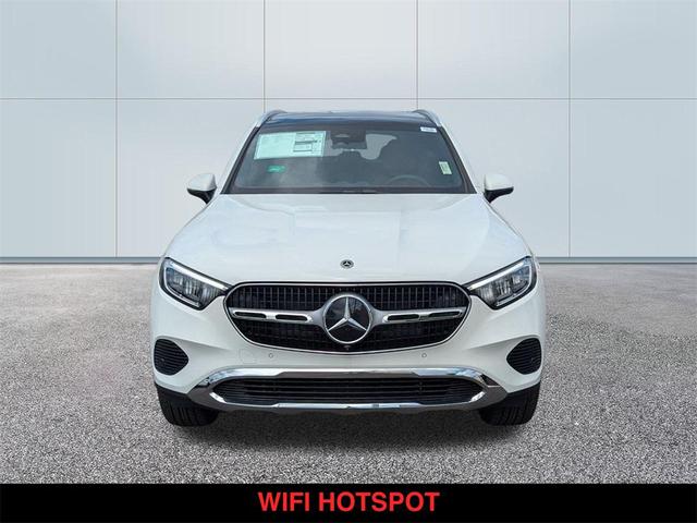 Photo of 2025 Polar White Mercedes-Benz GLC 350e