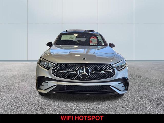 Photo of 2025 Silver Metallic Mercedes-Benz GLC 300