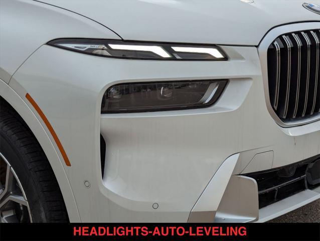 Photo of 2025 Mineral White Metallic BMW X7