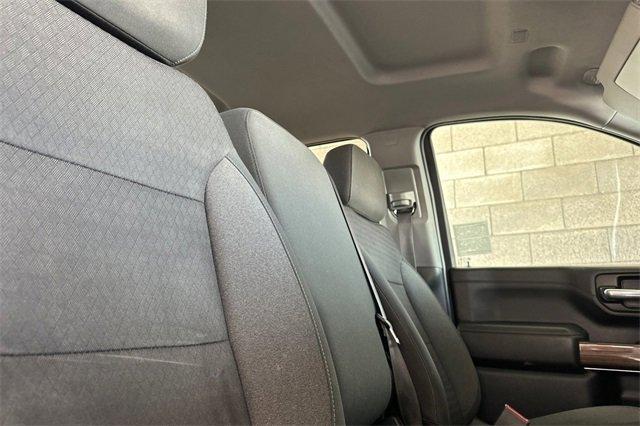 Photo of 2023 Summit White Chevrolet Silverado 2500
